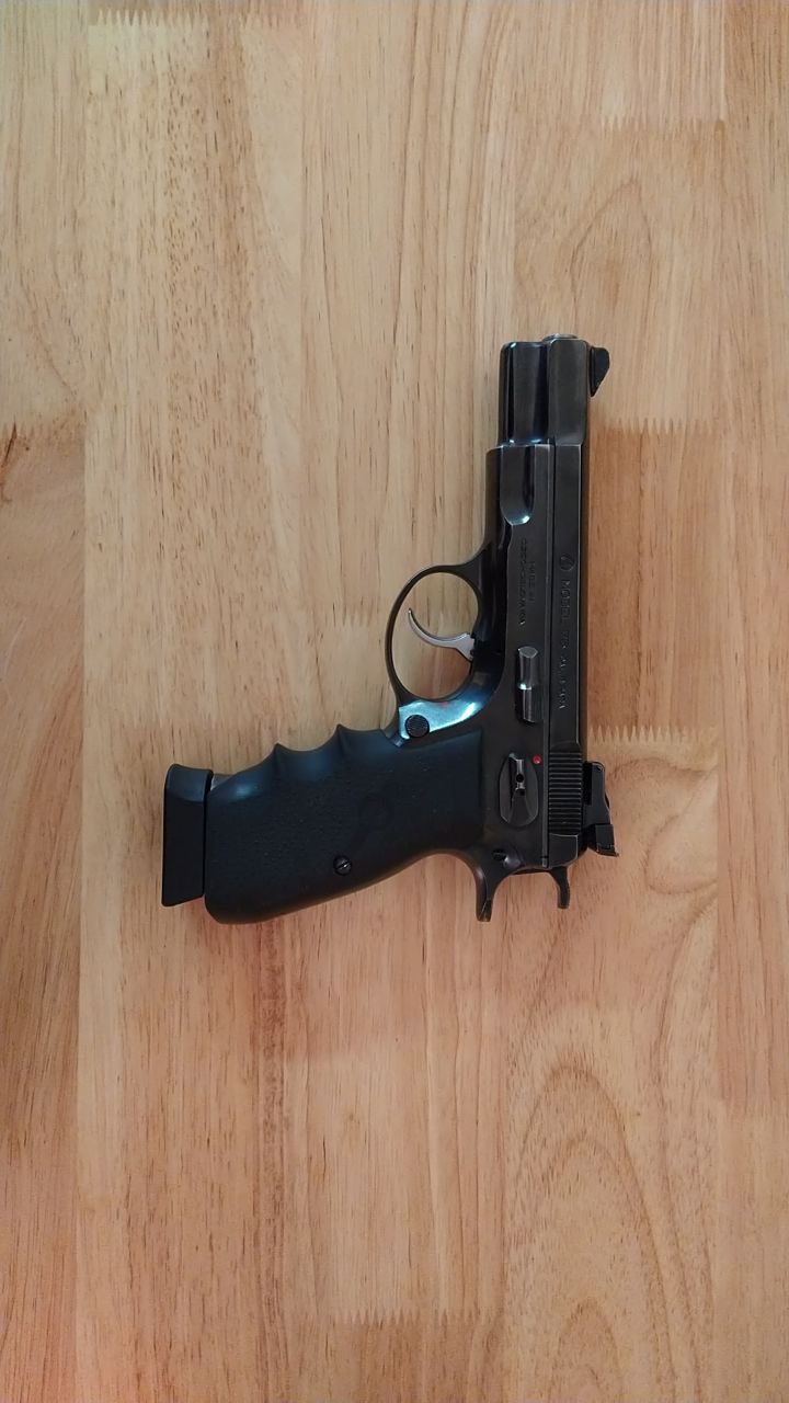 Pistool CZ